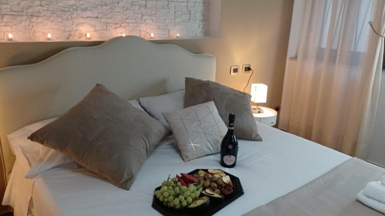 Vicolosei Bed & Breakfast Комакио Екстериор снимка