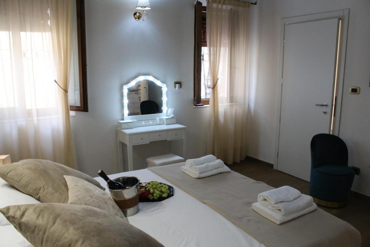 Vicolosei Bed & Breakfast Комакио Екстериор снимка
